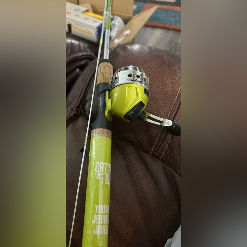 Shakespeare Rod/reel combo -new